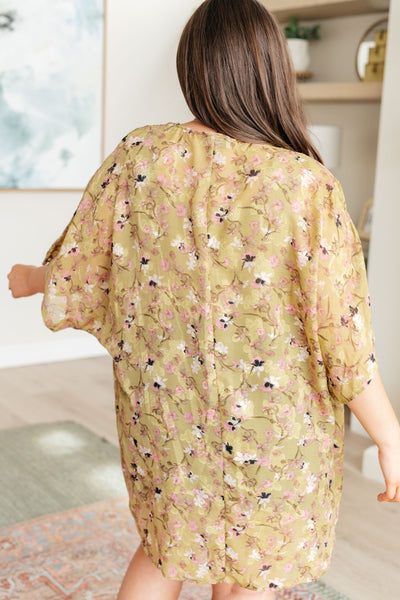 Go Anywhere Floral Kimono - Ruby Rebellion