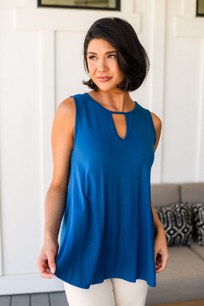 Greater than Great Keyhole Detail Tank in Teal - Ruby Rebellion