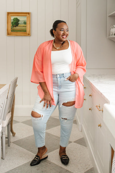 Super Light Destroyed Boyfriend Jeans - Ruby Rebellion