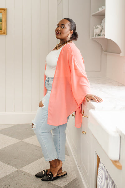 Super Light Destroyed Boyfriend Jeans - Ruby Rebellion