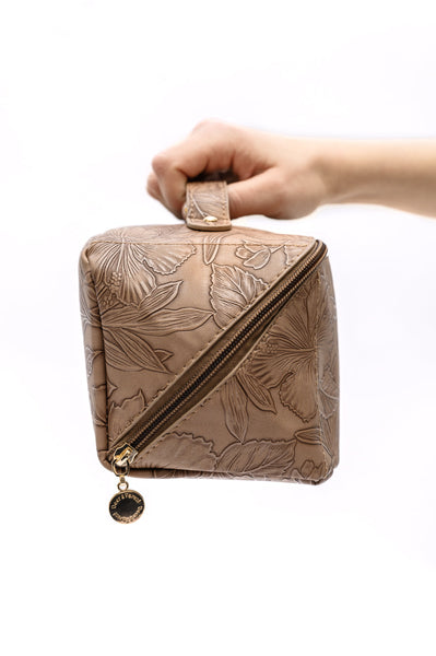 Life In Luxury Large Capacity Cosmetic Bag in Cream - Ruby Rebellion