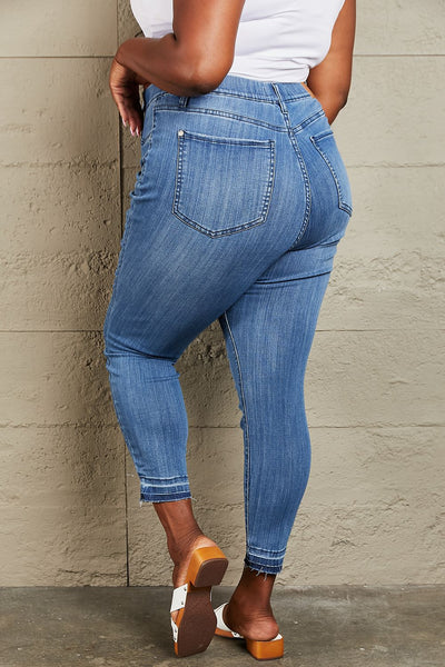 Judy Blue Janavie High Waisted Pull On Skinny Jeans