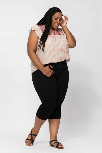 Judy Blue Mid Rise Black Skinny Denim Capri