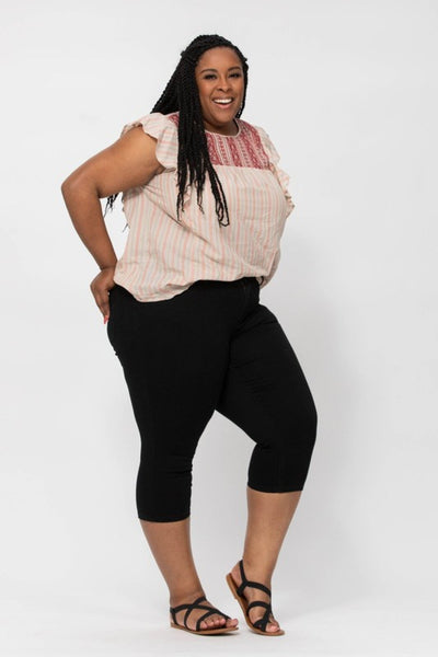 Judy Blue Mid Rise Black Skinny Denim Capri