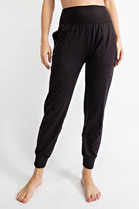 PLUS SIZE BUTTER SOFT JOGGERS WITH POCKETS