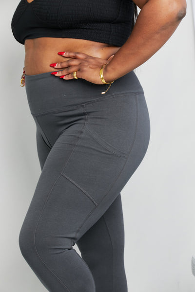 Ready to Roll Wide Waistband Pocket Leggings in Ash Grey